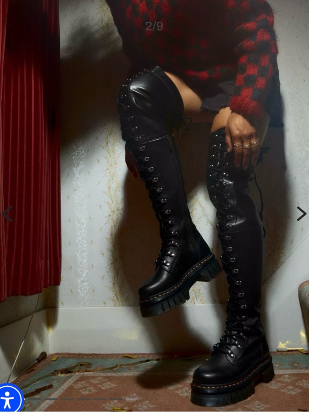 AUDRICK 22-EYE EXTREME LACE KNEE HIGH PLATFORM BOTOS